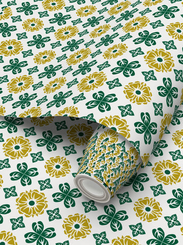 EKO - Yellow Pond Lily Pattern - Gold and Green on White