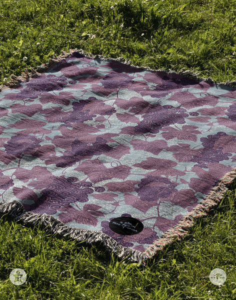 VIN - Ambrosia Grape Vine Pattern Jacquard Woven Blanket - Purple RedPurple Blue