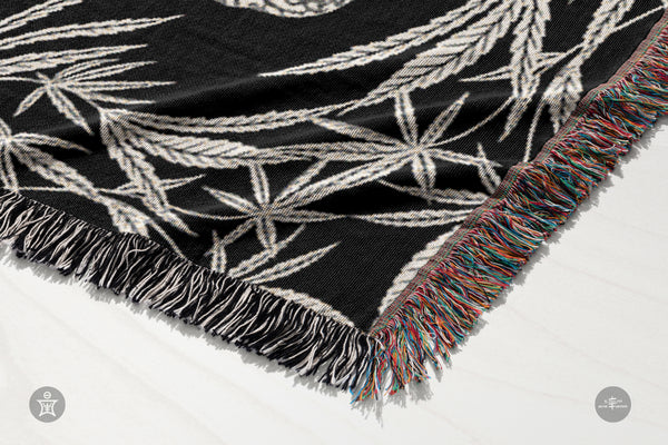 IVI - Mushroom + Cannabis Blanket BW