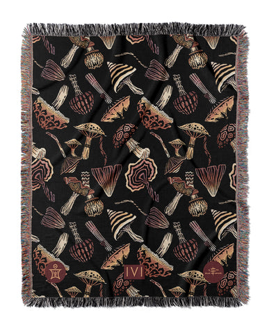 IVI - Abstract Jacquard Woven Blanket - Black Green