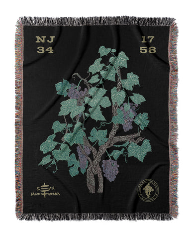 VIN - Ambrosia Grape Vine Pattern Jacquard Woven Blanket - Purple