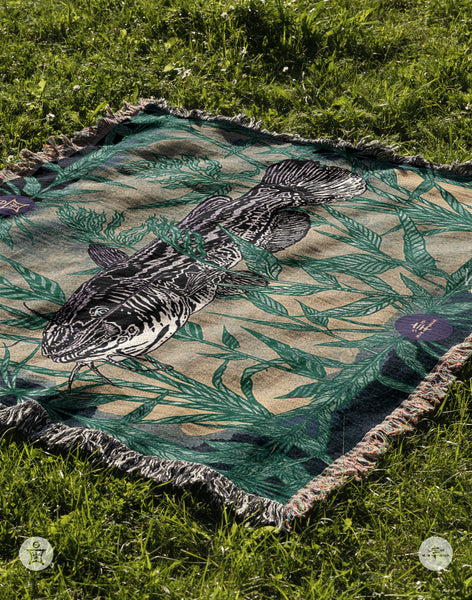 AEON Natura Catfish Jacquard Woven Blanket